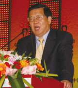 博鰲亞洲論壇秘書長龍永圖