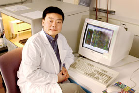 于軍實驗室在工作