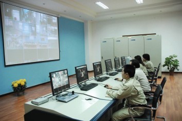 現(xiàn)代化主控室