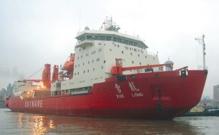 改造后的“雪龍”號