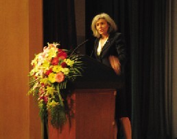 法國(guó)女宇航員Claudie Haignere